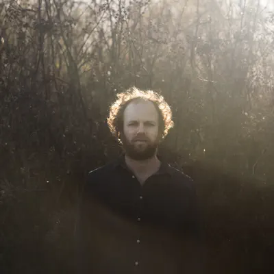 Listen to Ezra Lipp, watch music videos, read bio, see tour dates & more!