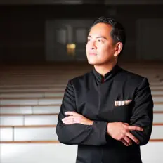 Ascolta Victor Santiago Asuncion, guarda video musicali, leggi la biografia, vedi le date del tour & altro!