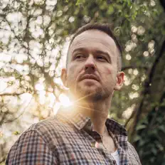 Listen to Luke Spark, watch music videos, read bio, see tour dates & more!