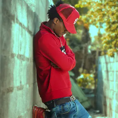 Listen to El Choero, watch music videos, read bio, see tour dates & more!