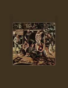 Ouve Rusty Triggers, vê vídeos de música, lê a biografia, vê as datas da digressão e muito mais!