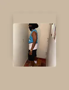 聆聽 BigSosalitoSkunn、觀看音樂影片、閱讀小傳、查看巡演日期等！