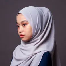 Dengarkan Hani Nosha, tonton video musik, baca bio, lihat tanggal tur & lainnya!