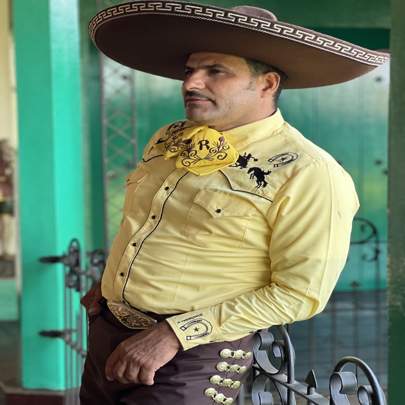 Mi galardón (Pista) - Sergio Rugama: Song Lyrics, Music Videos & Concerts