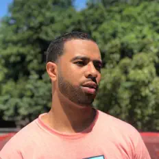 Ajani Benitez: песни, клипы, биография, даты выступлений и многое другое.