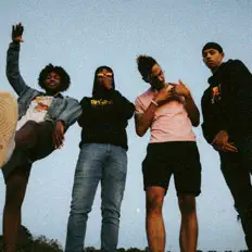 Deli Boyz सुनें, म्यूज़िक वीडियो देखें, बायो पढ़ें, दौरे की तारीखें और बहुत कुछ देखें!