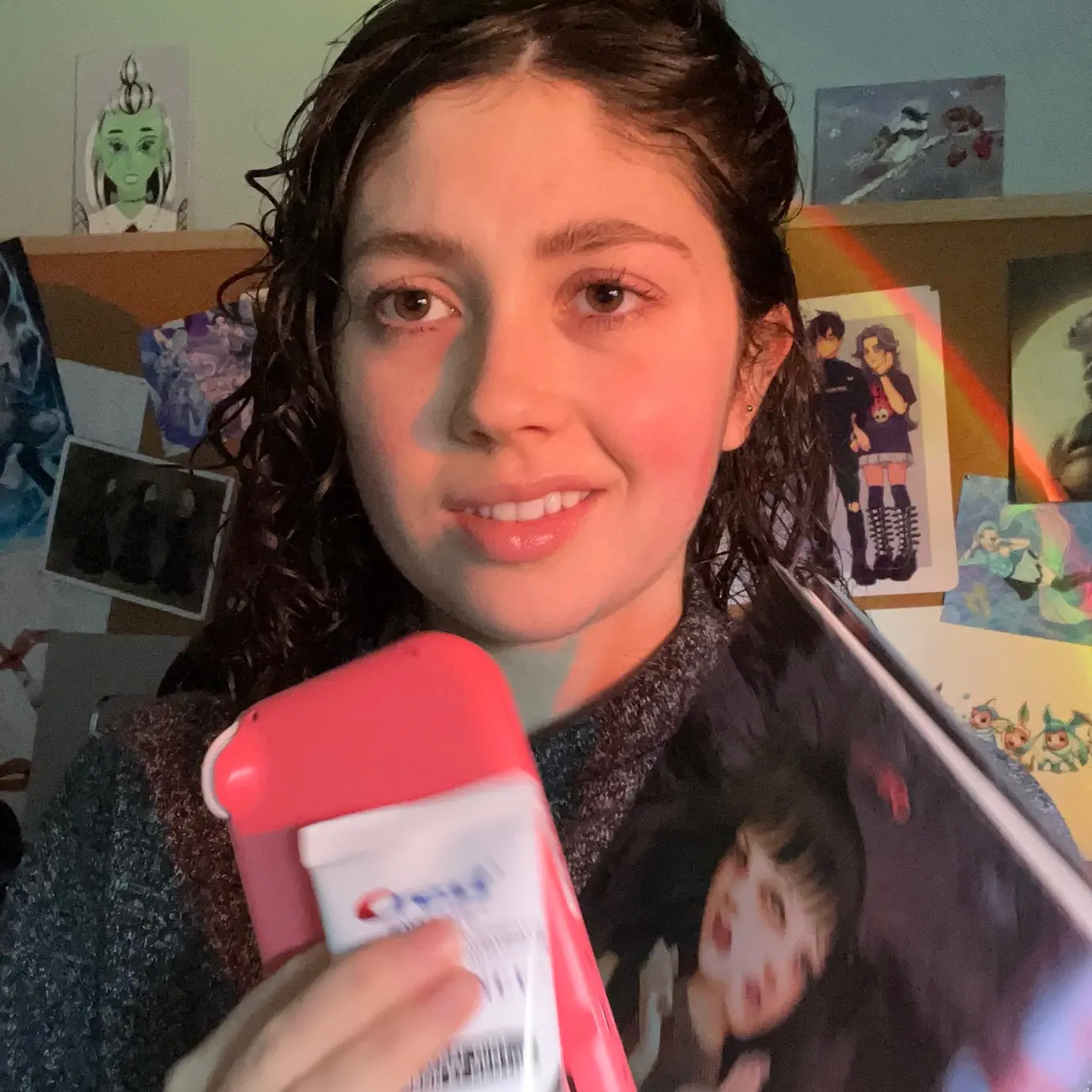 Ακούστε το άλμπουμ ASMR Trying to Sell You Every Trigger από ASMRmpits.