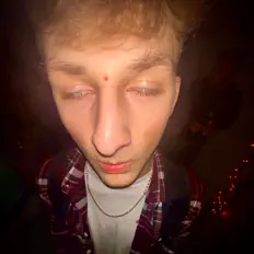 Hör dir Yung Vanse an, schau dir Musikvideos an, lies die Biografie, finde Tourdaten und mehr!