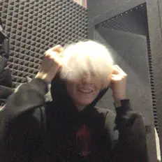 Nezboretsky: песни, клипы, биография, даты выступлений и многое другое.