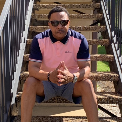 Run Around (feat. Thomas Walker) - Single