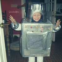 Somewhere Between - Single - Henrik