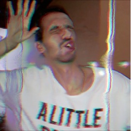 Airmax & Balenciaga (feat. Marcão Baixada) Virax