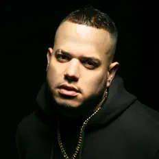 Escucha a Liam, mira videos musicales, lee su biografía, consulta las fechas de las gira y más.