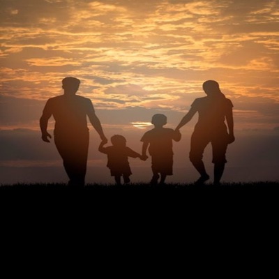 Family (feat. Entre Peste) - Single