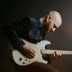 Brent Andersonを聴いたり、ミュージックビデオを鑑賞したり、経歴やツアー日程などを確認したりしましょう！