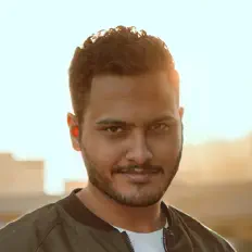 聆聽 Mohamed Salah、觀看音樂影片、閱讀小傳、查看巡演日期等！