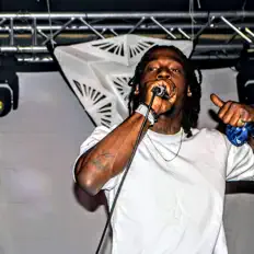 Posłuchaj wykonawcy Bellside Choppa, obejrzyj teledyski, przeczytaj biografię, zobacz daty tras koncertowych i nie tylko!