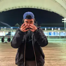 Ascolta Danny Beats, guarda video musicali, leggi la biografia, vedi le date del tour & altro!