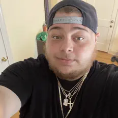 Posłuchaj wykonawcy Crazy D, obejrzyj teledyski, przeczytaj biografię, zobacz daty tras koncertowych i nie tylko!