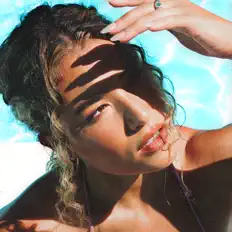 Listen to Letón Pé, watch music videos, read bio, see tour dates & more!