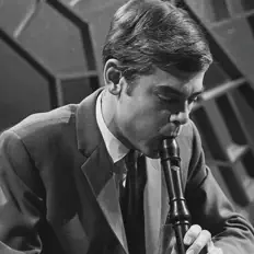 Listen to Frans Brüggen, watch music videos, read bio, see tour dates & more!