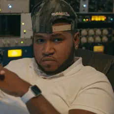 收听 Cjthechemist、观看音乐视频、阅读小传、查看巡演日期等 ！