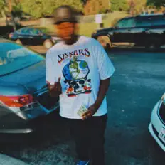 Ouça Dyn RJ, assista a videoclipes, leia a biografia, veja as datas das turnês e mais!