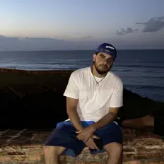 Ouve KRdaTrapper, vê vídeos de música, lê a biografia, vê as datas da digressão e muito mais!