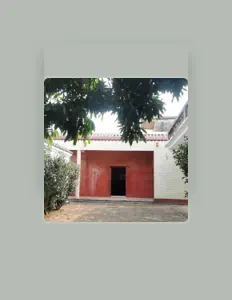 Listen to 小逵, watch music videos, read bio, see tour dates & more!