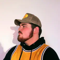 Ascolta Great White Shaq, guarda video musicali, leggi la biografia, vedi le date del tour & altro!