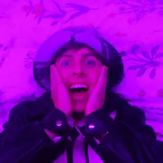 Ascolta Julian Mudd, guarda video musicali, leggi la biografia, vedi le date del tour & altro!