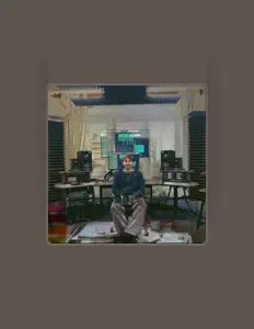 Ouça Seb Foxwell, assista a videoclipes, leia a biografia, veja as datas das turnês e mais!