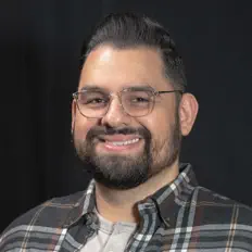 Listen to David Reyes, watch music videos, read bio, see tour dates & more!