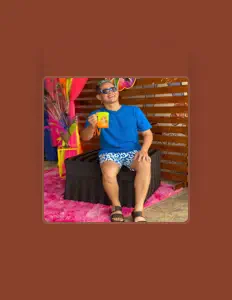 Écoutez Pedro Julio, regardez des vidéoclips, lisez la biographie, consultez les dates de tournée et plus encore !