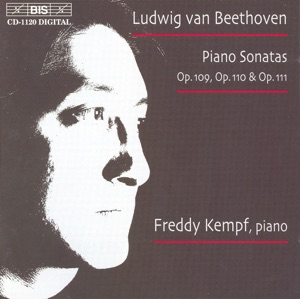 Beethoven: Piano Sonatas Nos. 30-32