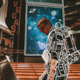 Космонавт K-stays