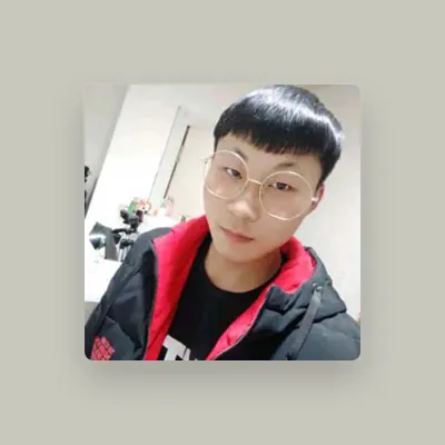 Listen to 龙二少, watch music videos, read bio, see tour dates & more!