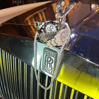 Trills - Role Model (feat. Young A)