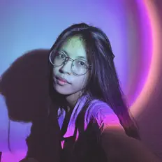 Escucha a Thaniw, mira videos musicales, lee su biografía, consulta las fechas de las gira y más.