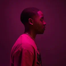 Ouça Malachi Dajour, assista a videoclipes, leia a biografia, veja as datas das turnês e mais!