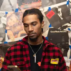 聆聽 Kapsoul、觀看音樂影片、閱讀小傳、查看巡演日期等！