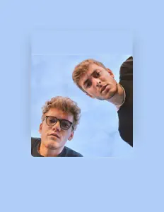 Nopi West सुनें, म्यूज़िक वीडियो देखें, बायो पढ़ें, दौरे की तारीखें और बहुत कुछ देखें!