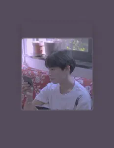 Dengarkan Sebin Kim, tonton video musik, baca bio, lihat tanggal tur & lainnya!