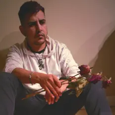 King Poを聴いたり、ミュージックビデオを鑑賞したり、経歴やツアー日程などを確認したりしましょう！