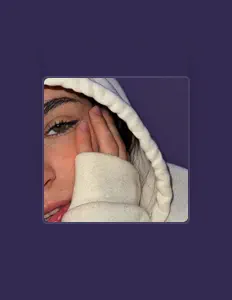 Poslechněte si interpreta tasiiaa, sledujte hudební videa, přečtěte si životopis, podívejte se na data turné a další informace.