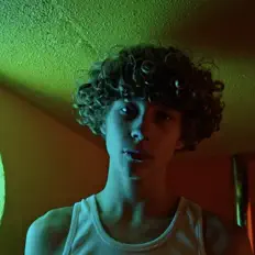 Gius: песни, клипы, биография, даты выступлений и многое другое.