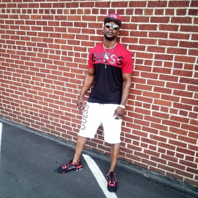 Hundred (feat. TMF Fast) - Single