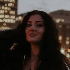 收听 Elsie Morden、观看音乐视频、阅读小传、查看巡演日期等 ！