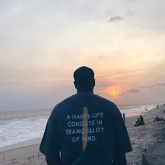 Dengarkan Okere, tonton video musik, baca bio, lihat tanggal tur & lainnya!