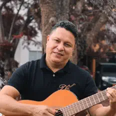 Listen to Juan Carlos Devia, watch music videos, read bio, see tour dates & more!